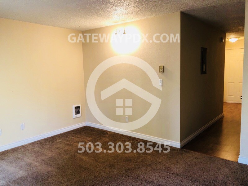 2555 SE Courtney Rd | Gateway Property Management